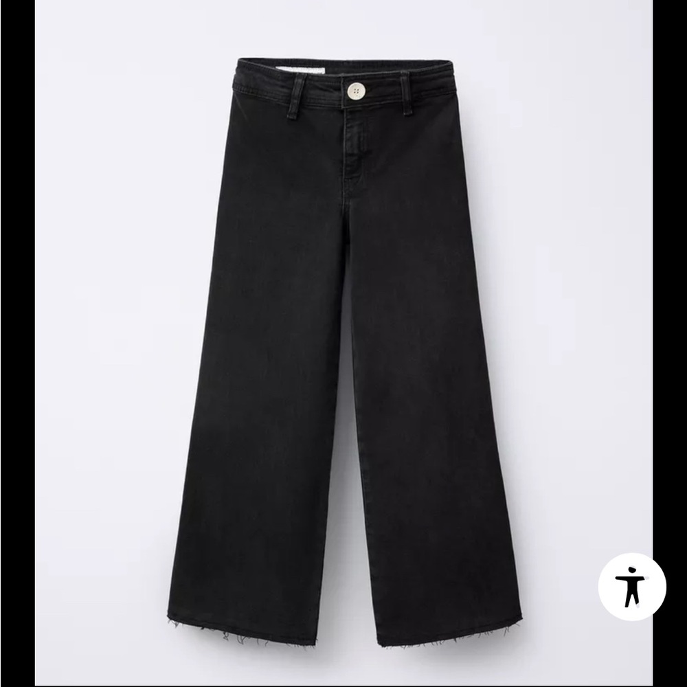 Zara - The Marine in black